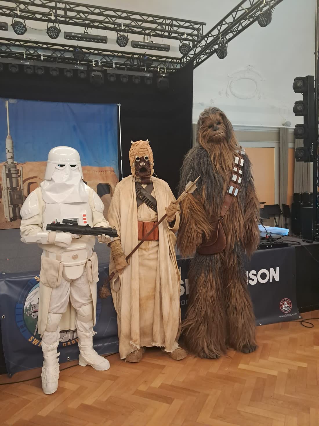 Group troop photo at Nördloppis, including a snowtrooper, a Tusken Raider, and Chewbacca